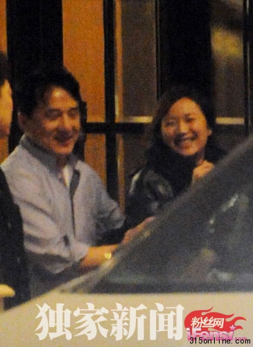 成龙徐静蕾激吻