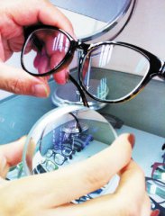 �ۿ�ҽ�����۾������������ �˺����۾�